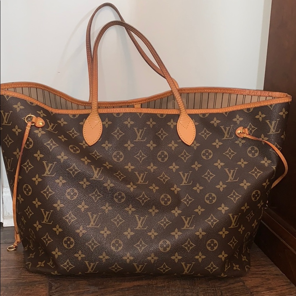 Louis Vuitton GM Neverfull